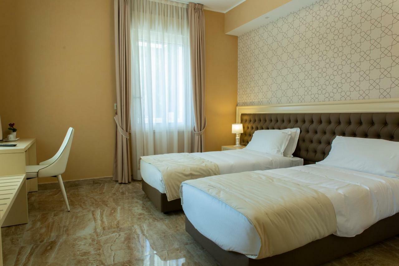 Aurum Suites Pescara Exterior foto